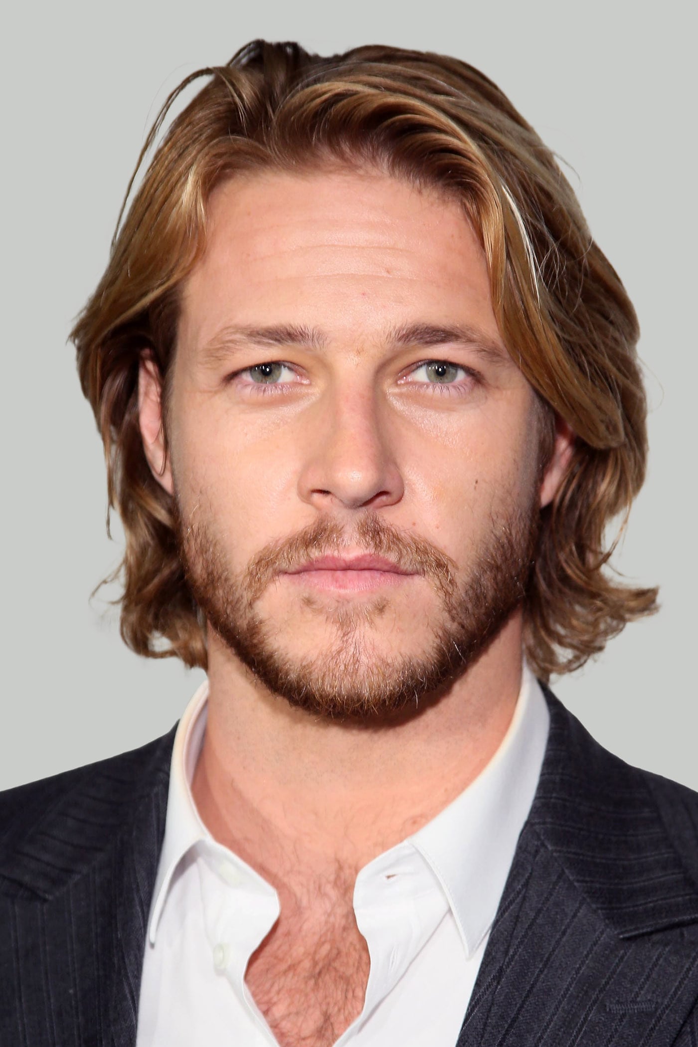 Фото Люк Брейси (Luke Bracey)