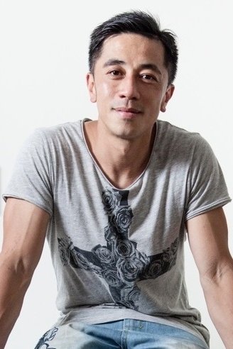 Фото  (Tommy Leung Pok-Yan)