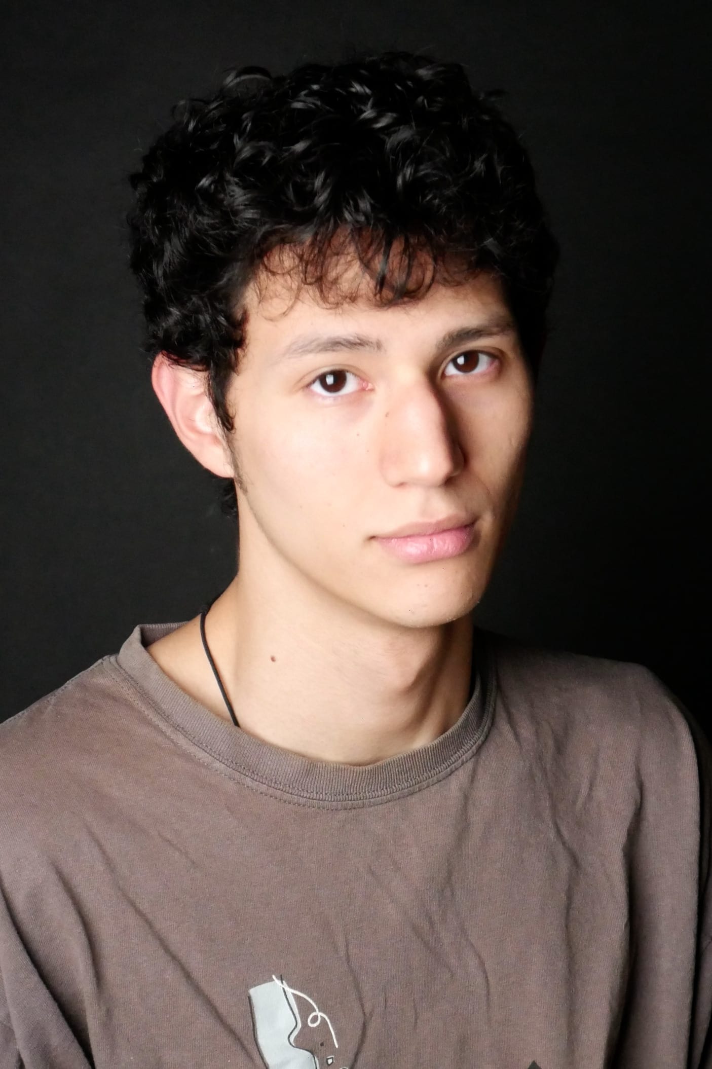 Фото  (AJ Rodriguez)