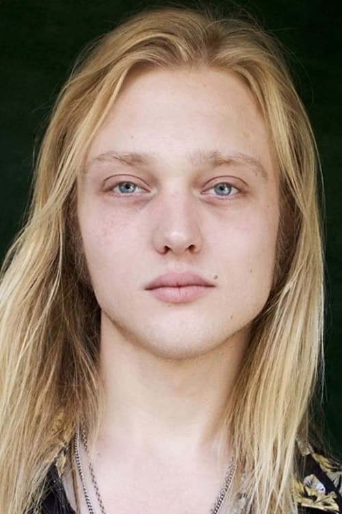 Фото Даэг Ферч (Daeg Faerch)