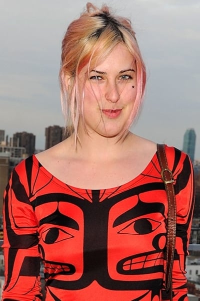 Фото  (Scout LaRue Willis)