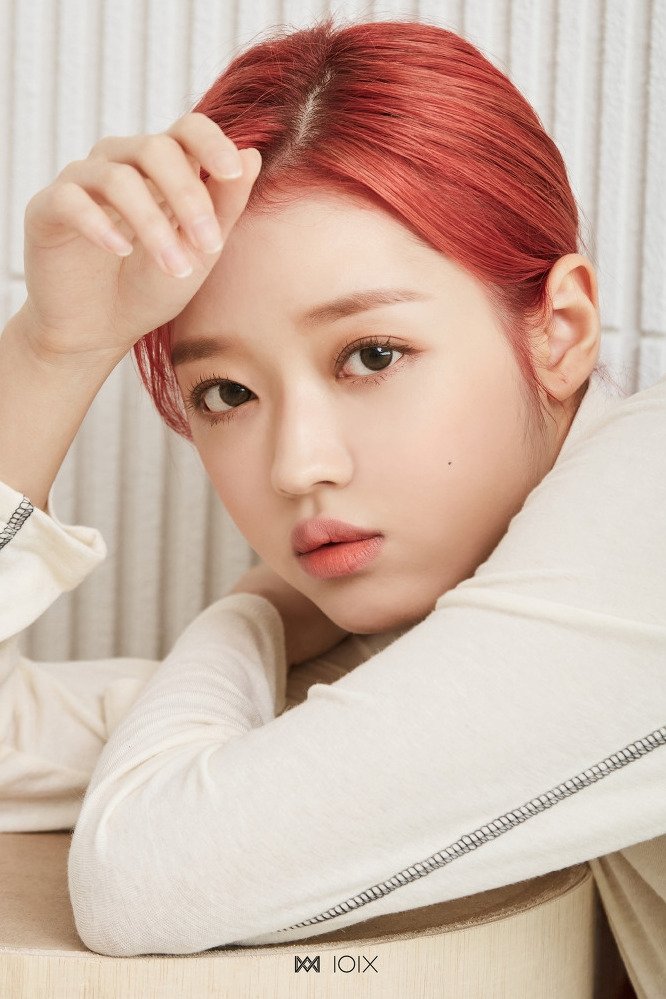 Фото Ю Си А (YooA)