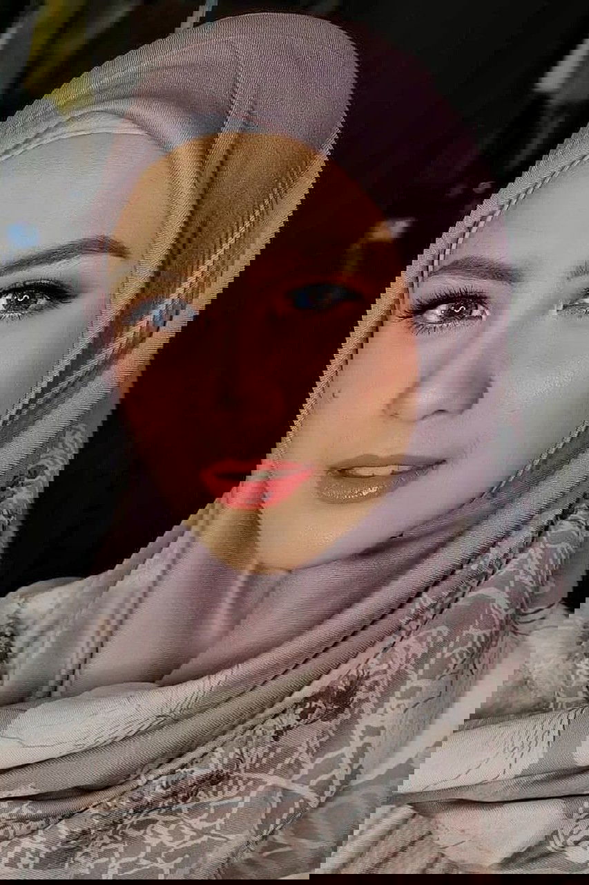 Фото  (Revalina S. Temat)