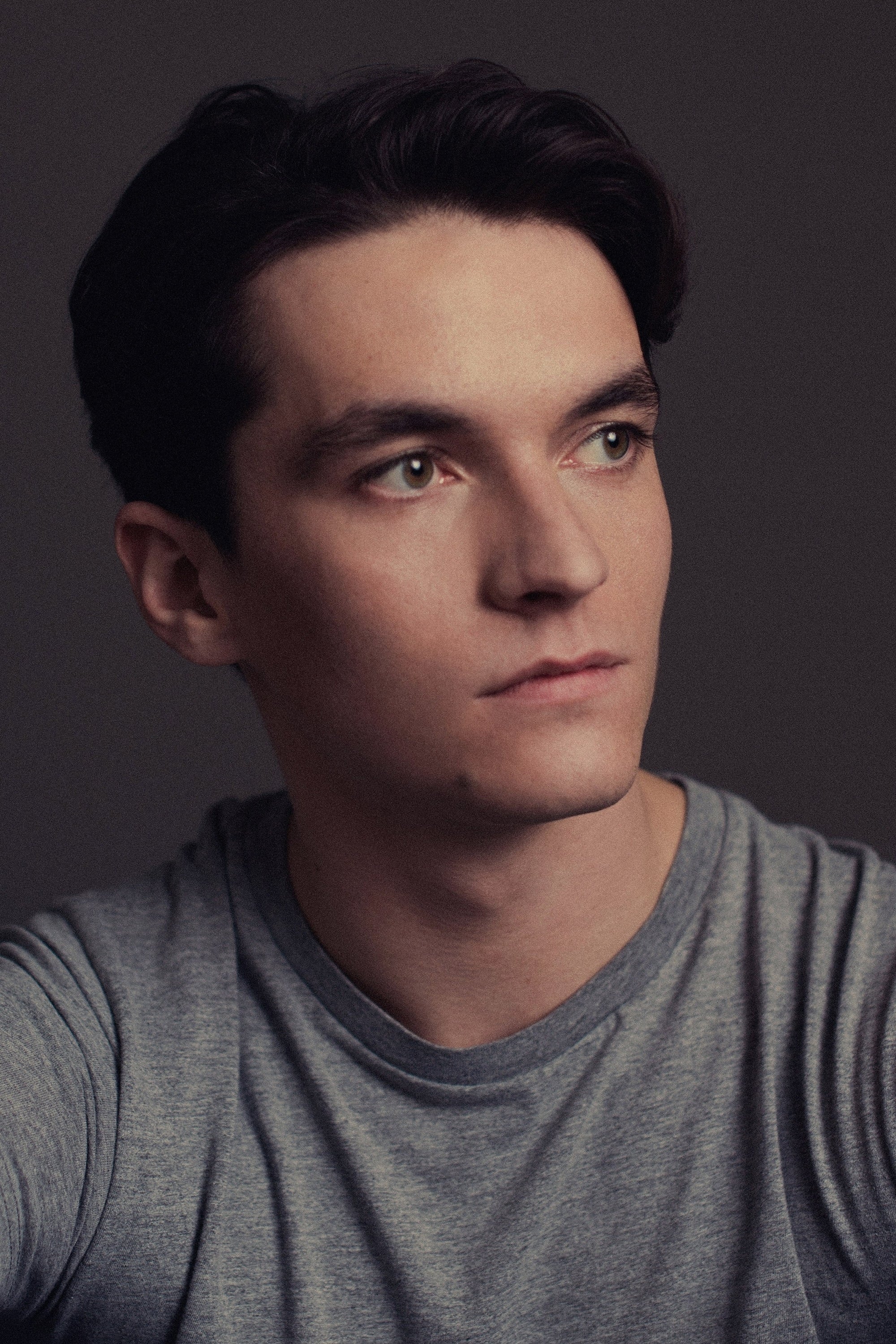 Фото Фионн Уайтхед (Fionn Whitehead)