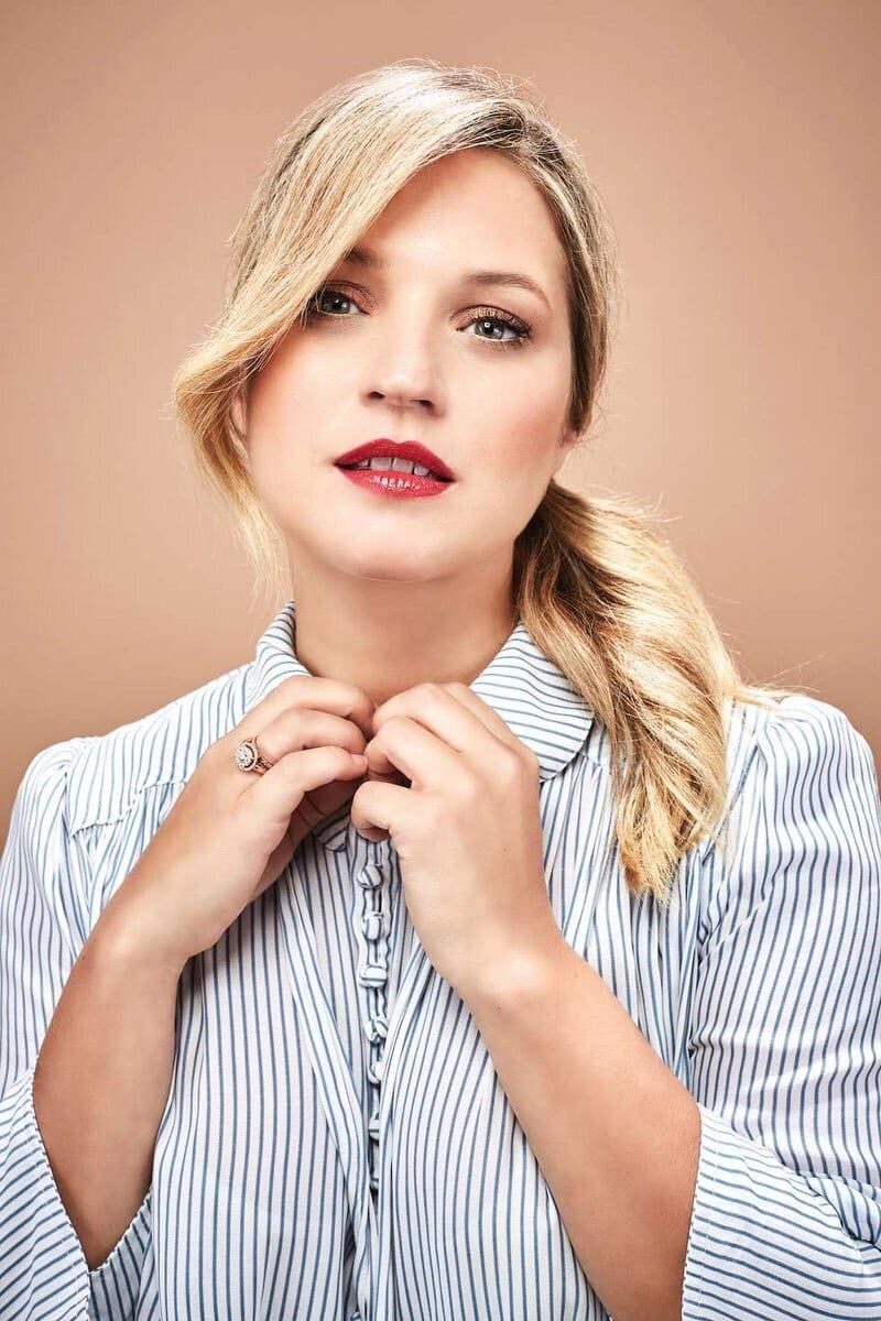 Фото Vanessa Ray