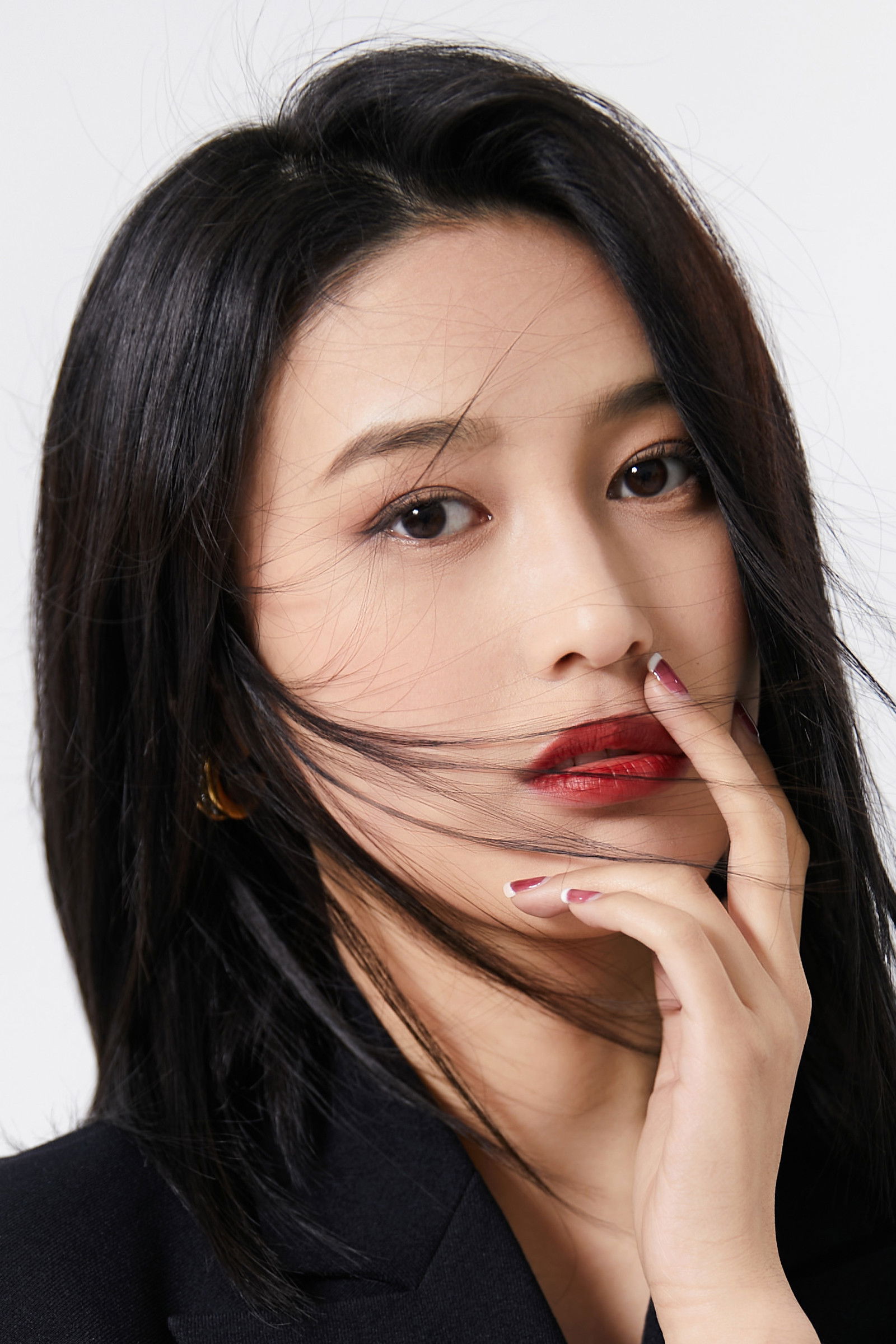 Фото  (Zhang Mengru)