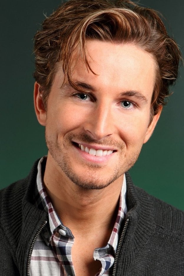 Фото  (Colton Tapp)