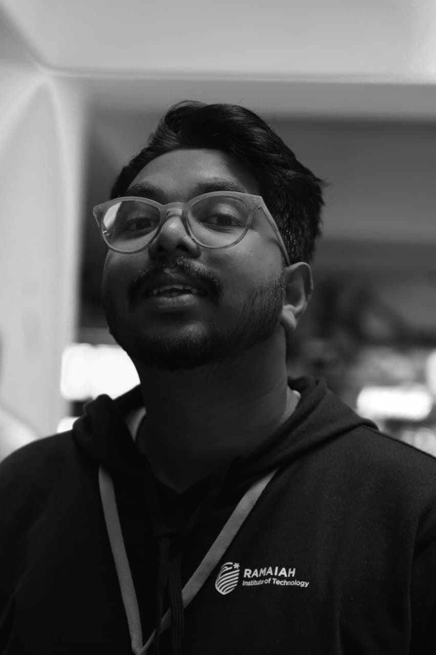 Фото  (Sagar M.S)