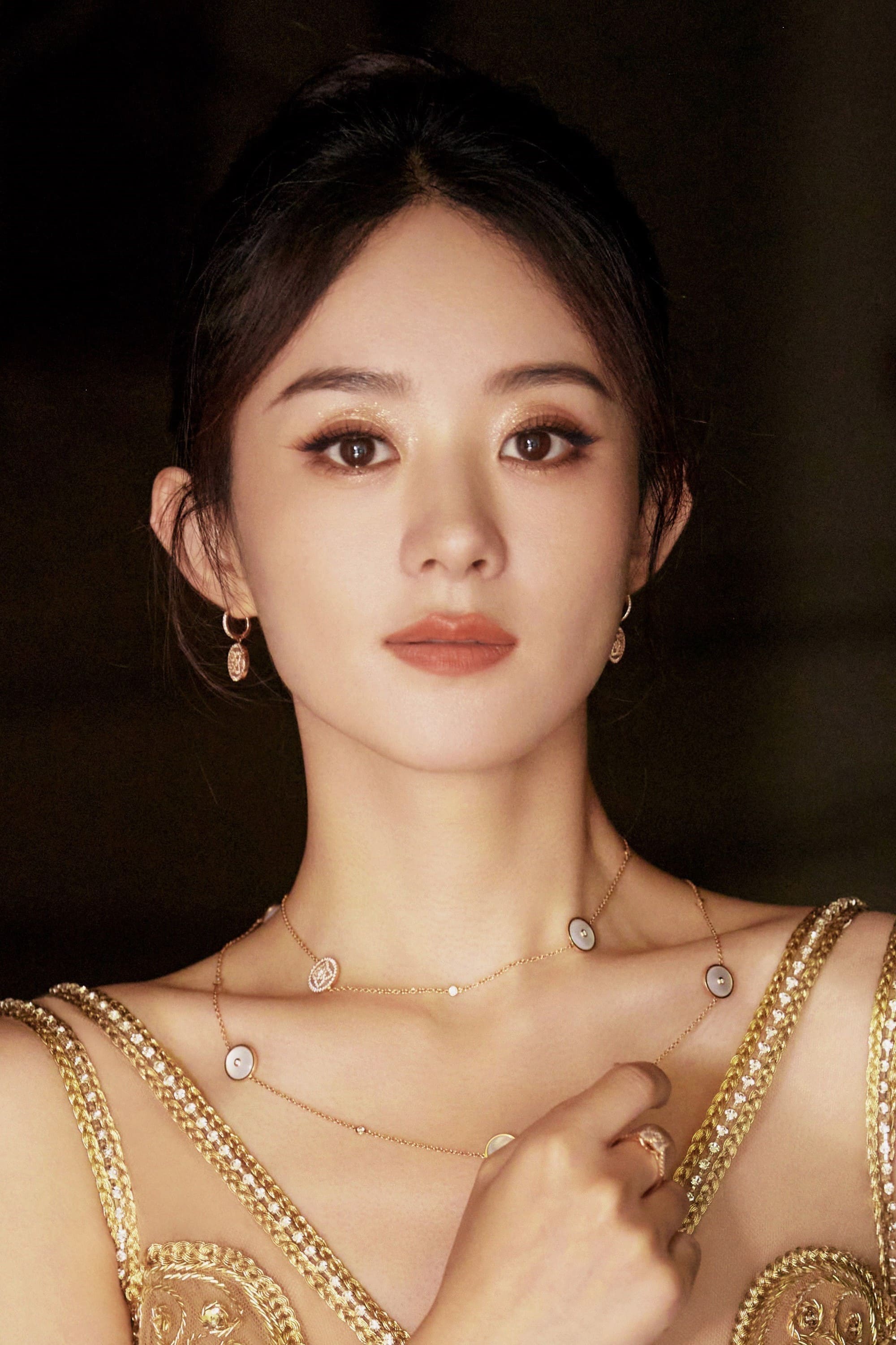 Фото Чжао Лийинг (Zhao Liying)
