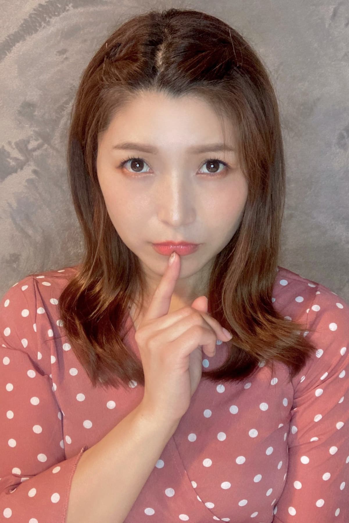 Фото Эми Нитта (Emi Nitta)