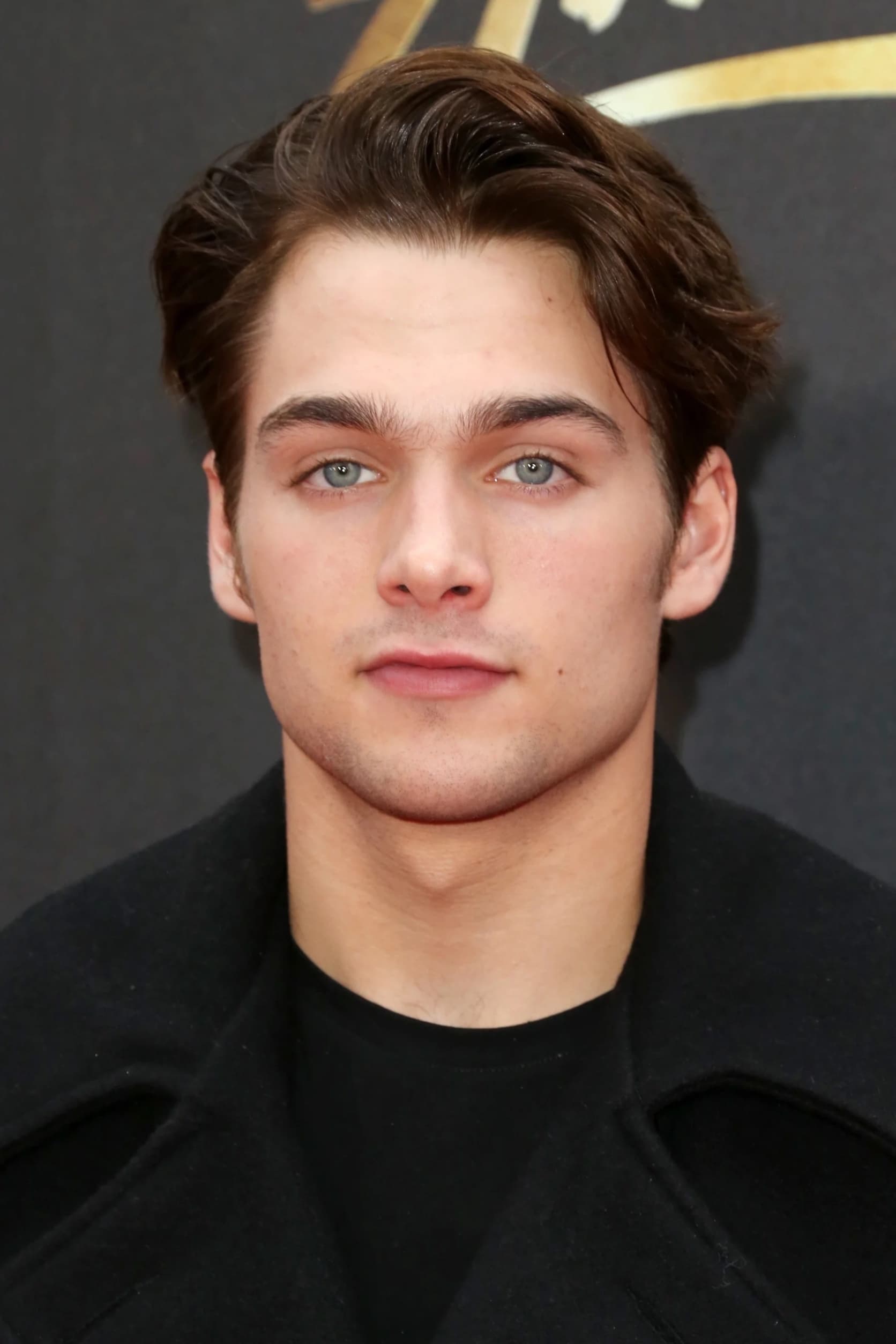 Фото Дилан Спрейберри (Dylan Sprayberry)