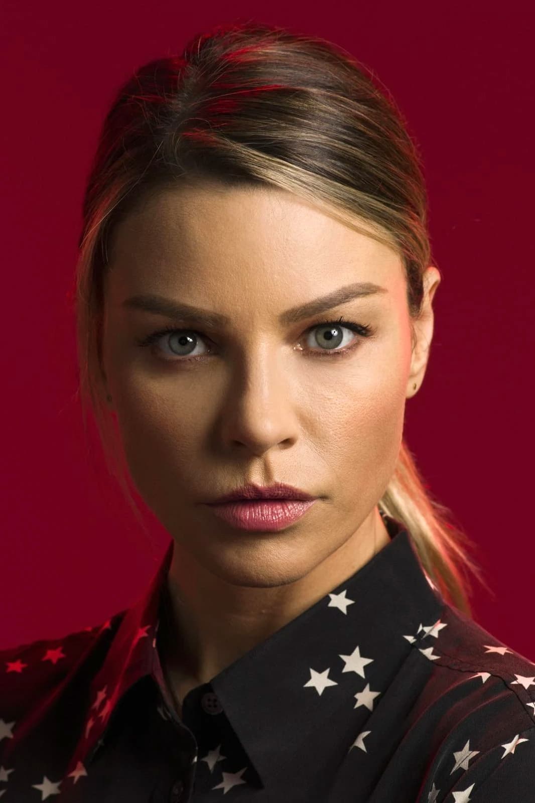 Фото Лорен Джерман (Lauren German)