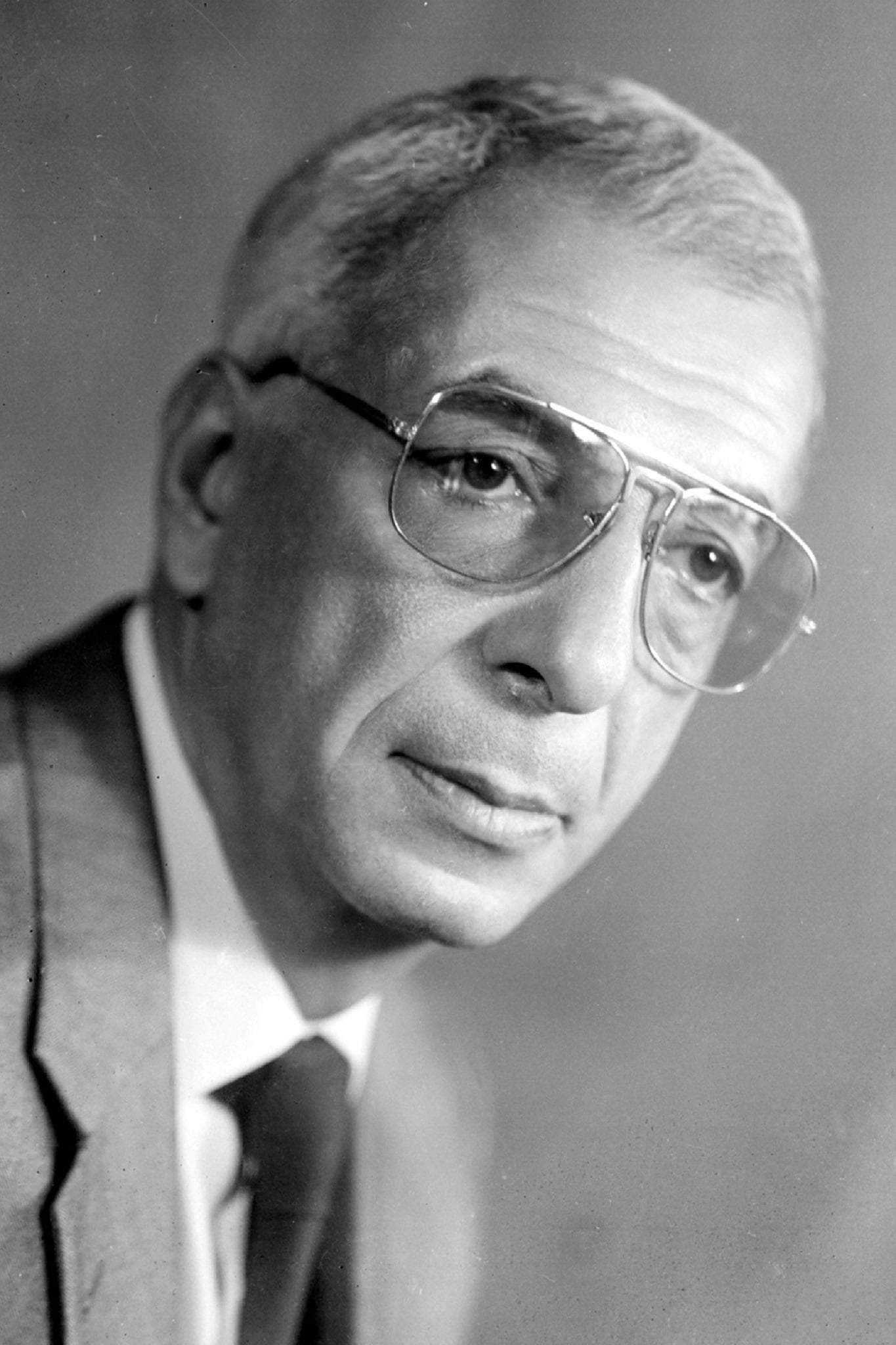 Фото Микаэл Таривердиев (Mikael Tariverdiev)