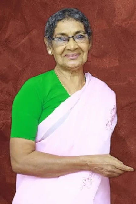 Фото  (K.P.A.C Leela)