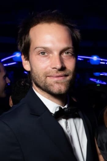 Фото  (Andy Gillet)