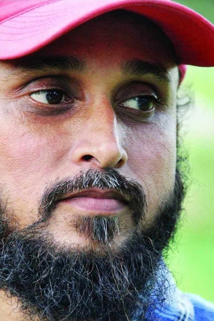 Фото Мостофа Сарвар Фаруки (Mostofa Sarwar Farooki)