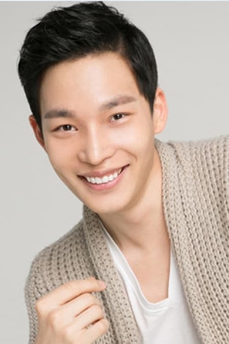 Фото  (Cha Soon-hyeong)