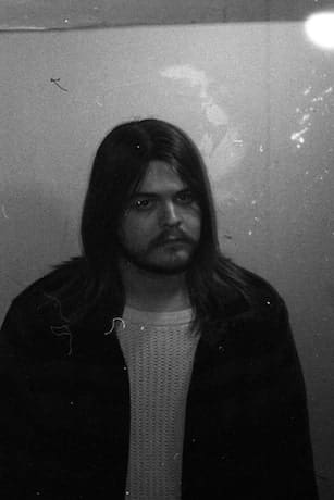 Фото  (Harrison McGinnis)