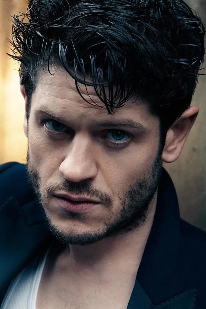 Фото Иван Реон (Iwan Rheon)