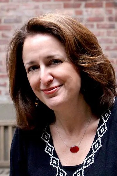 Фото  (Lisa Diamond)