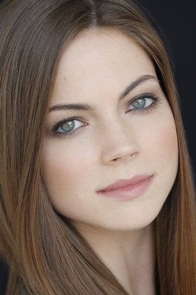 Фото  (Caitlin Carver)