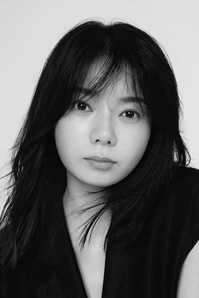 Фото  (Kanna Mori)