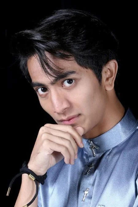 Фото  (Ayie Elham)