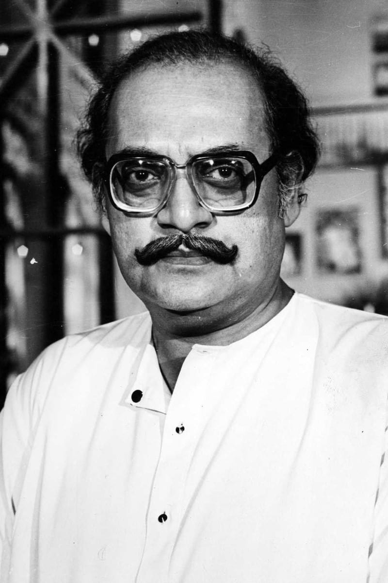Фото Utpal Dutt