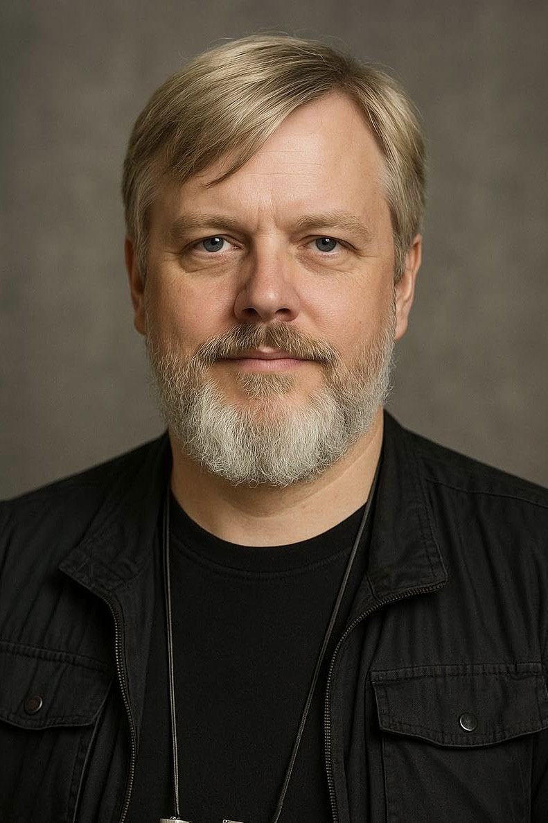 Фото  (Paul Spurrier)