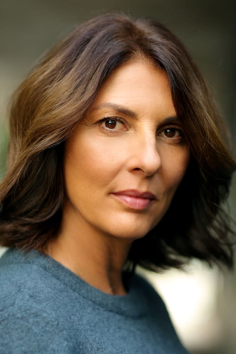 Фото Gina Bellman