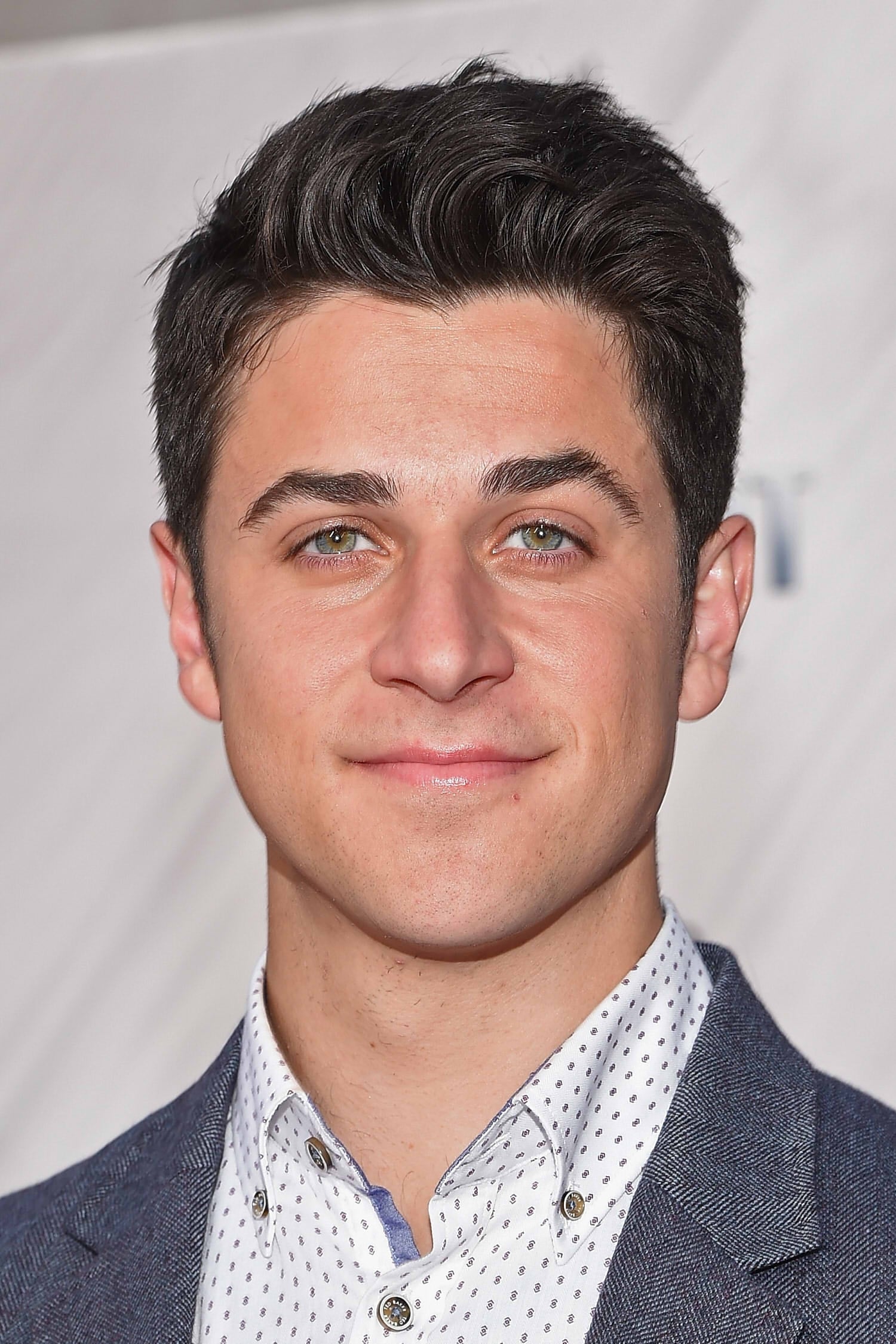 Фото Дэвид Генри (David Henrie)