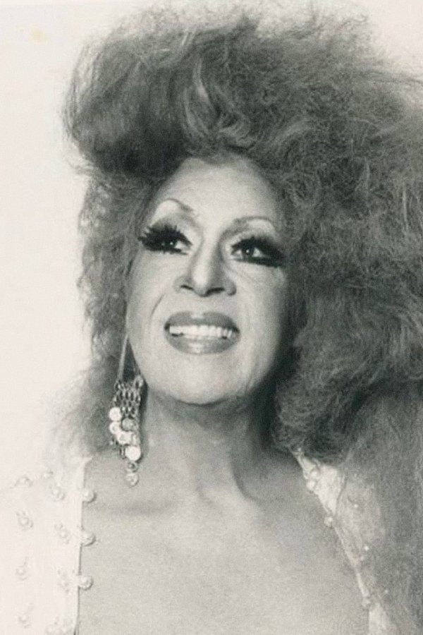 Фото Dorian Corey