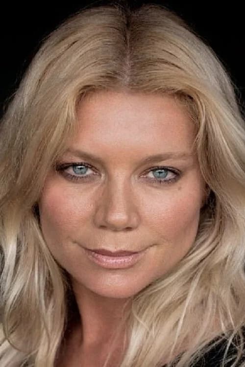 Фото Пета Уилсон (Peta Wilson)