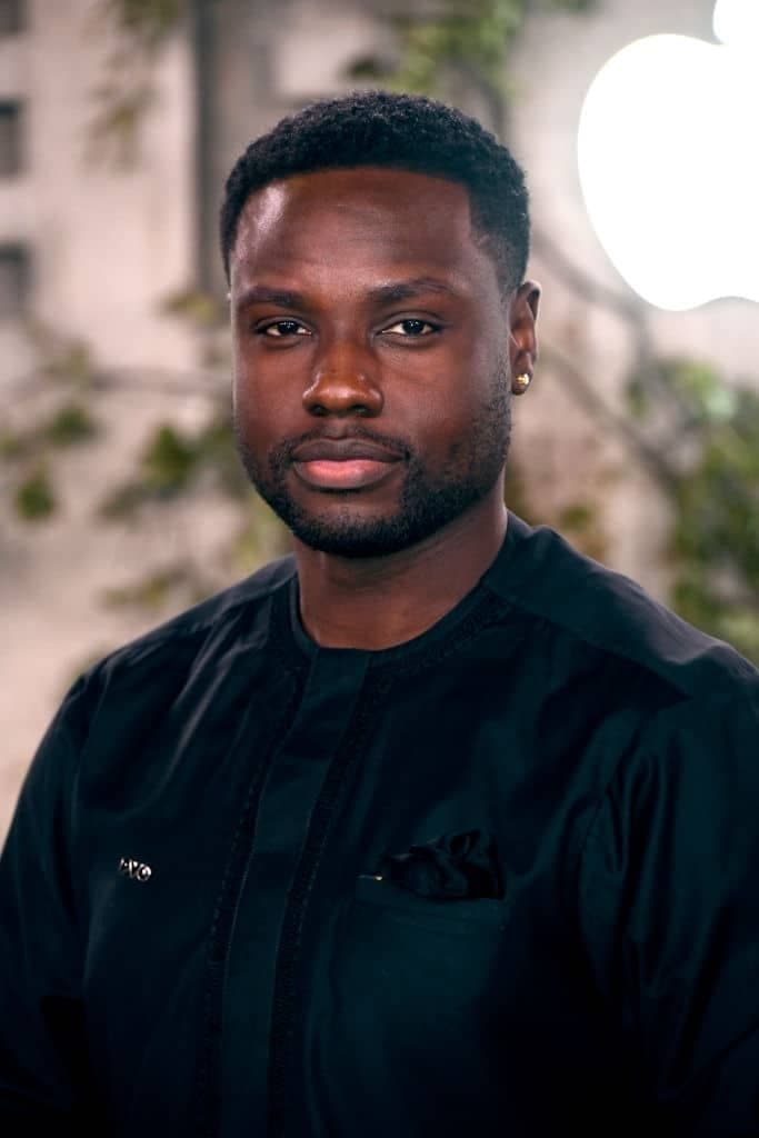 Фото Дайо Окенийи (Dayo Okeniyi)