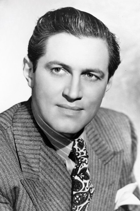 Фото  (John McCallum)