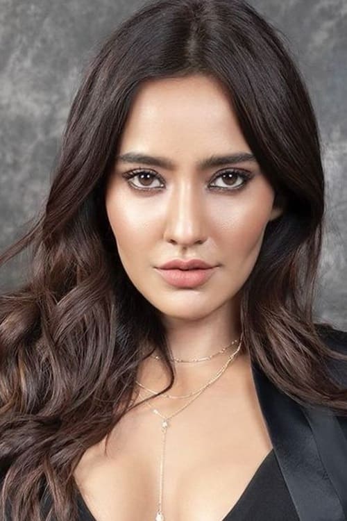 Фото  (Neha Sharma)