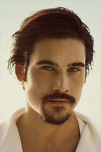 Фото  (Nicolas Prattes)