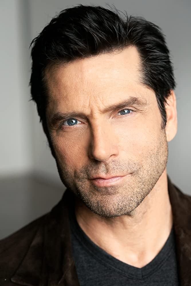 Фото  (Gerard Christopher)