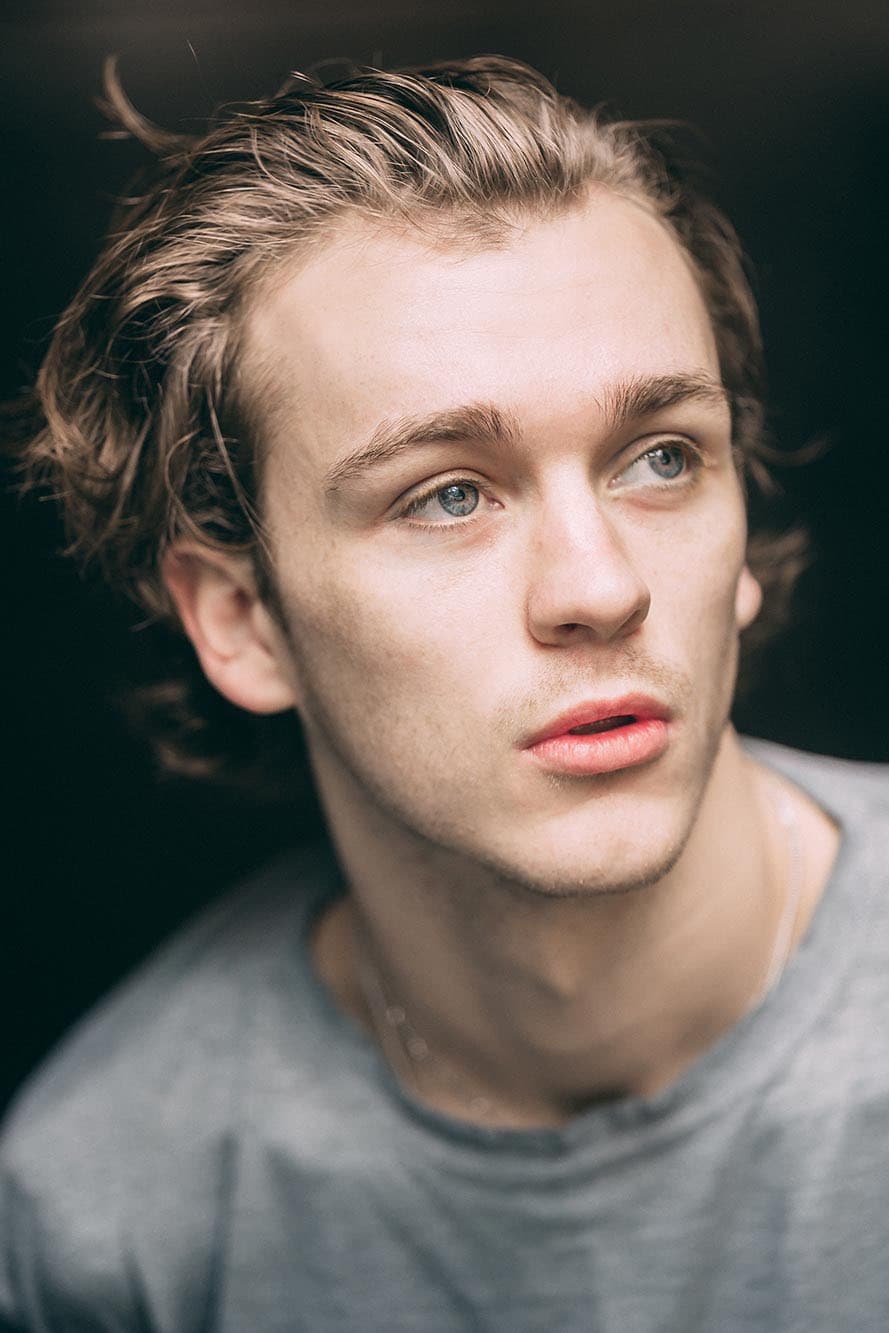 Фото Гарри Лоути (Harry Lawtey)