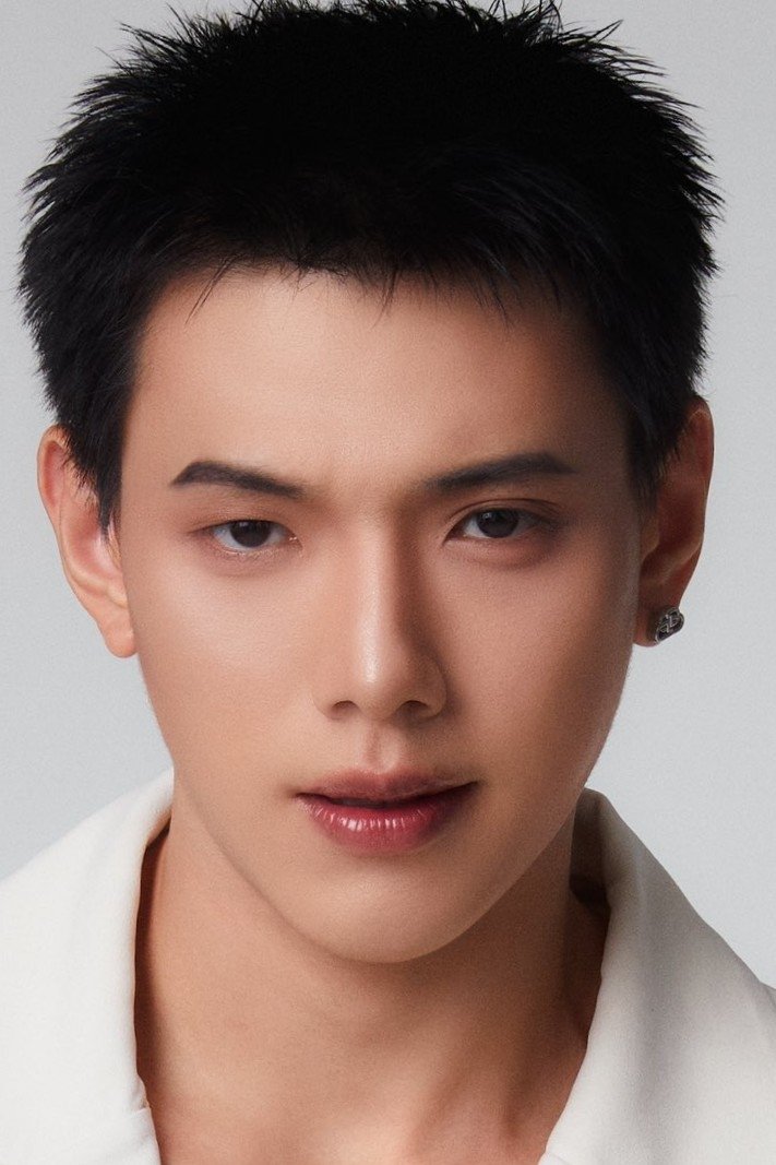 Фото  (Pittaya Saechua)