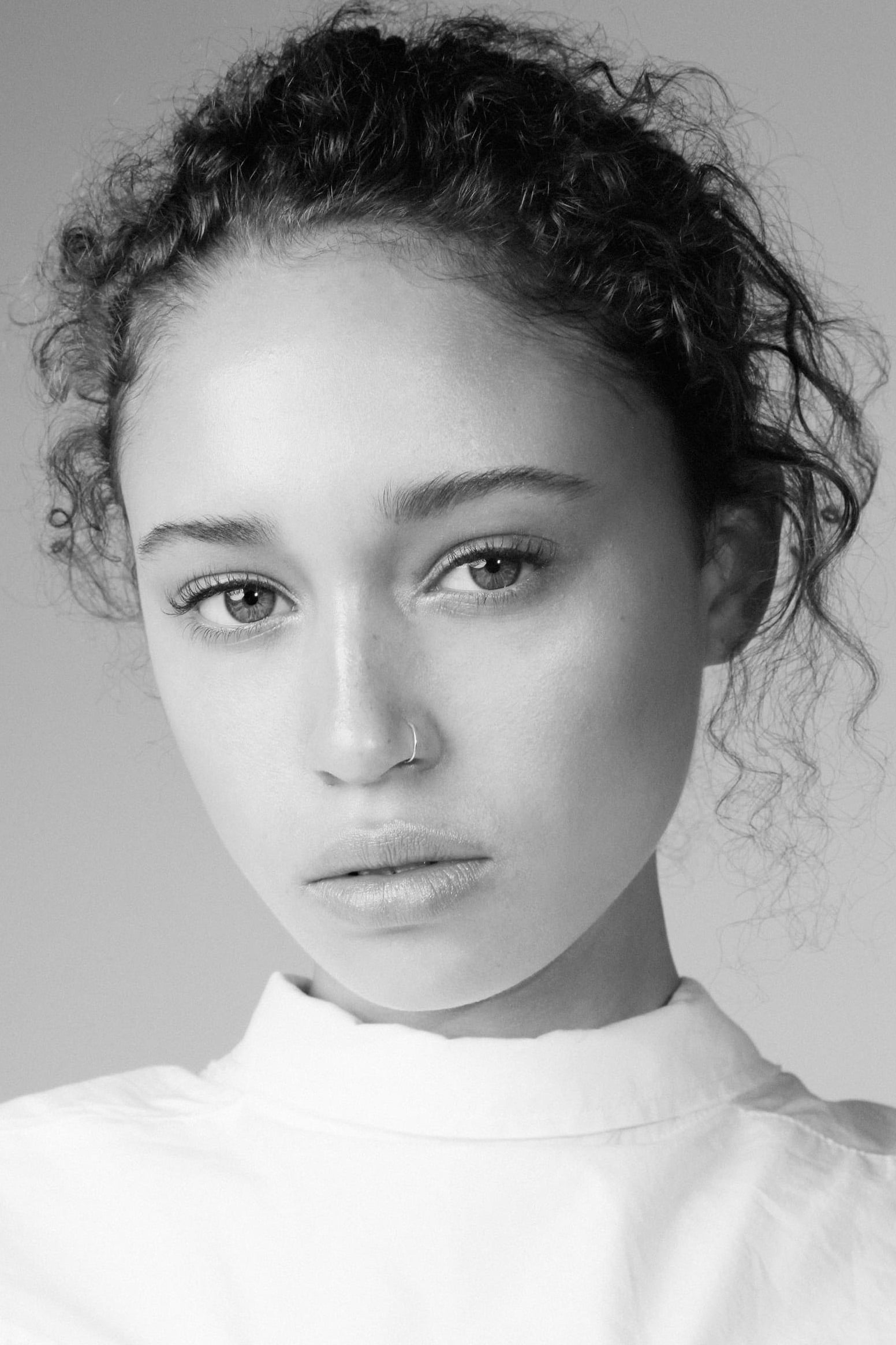 Фото Элла-Рэй Смит (Ella-Rae Smith)