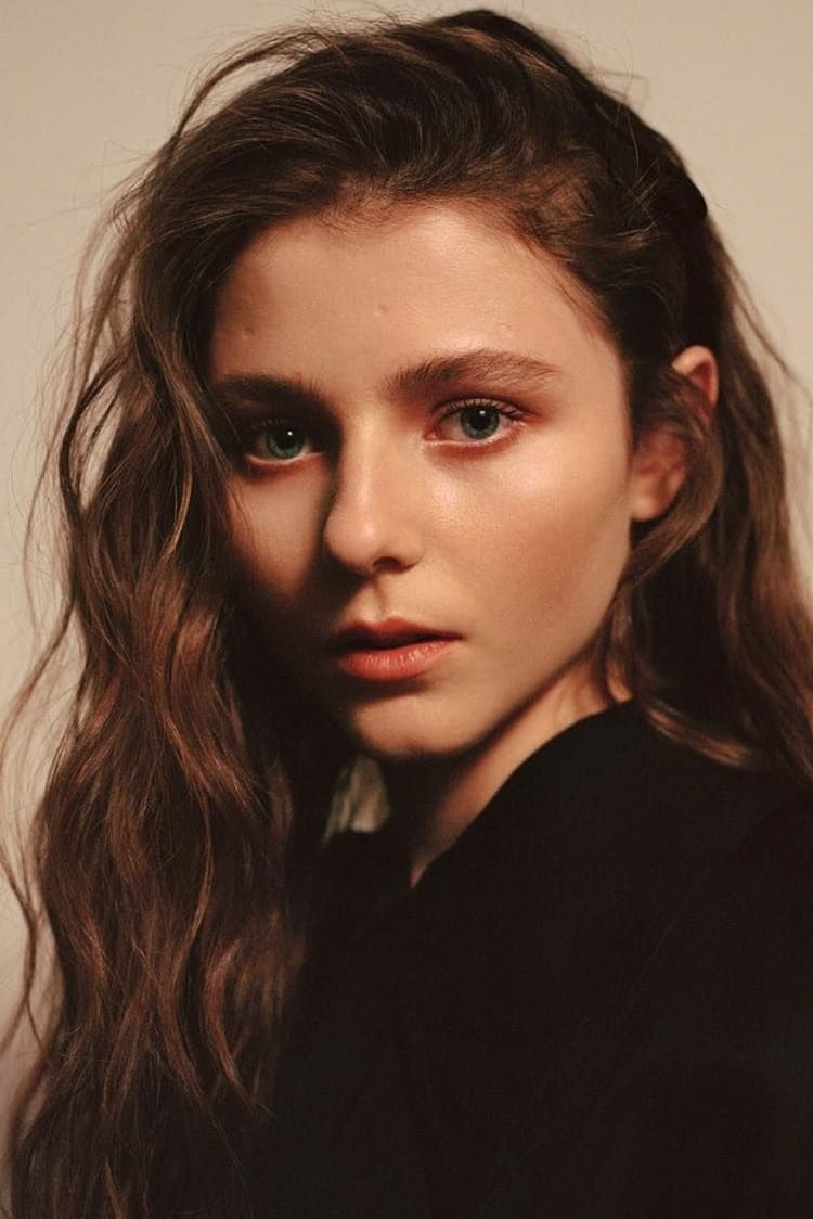 Фото Томасин Маккензи (Thomasin McKenzie)