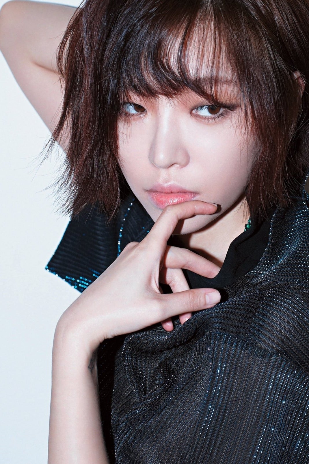 Фото Son Ga-in