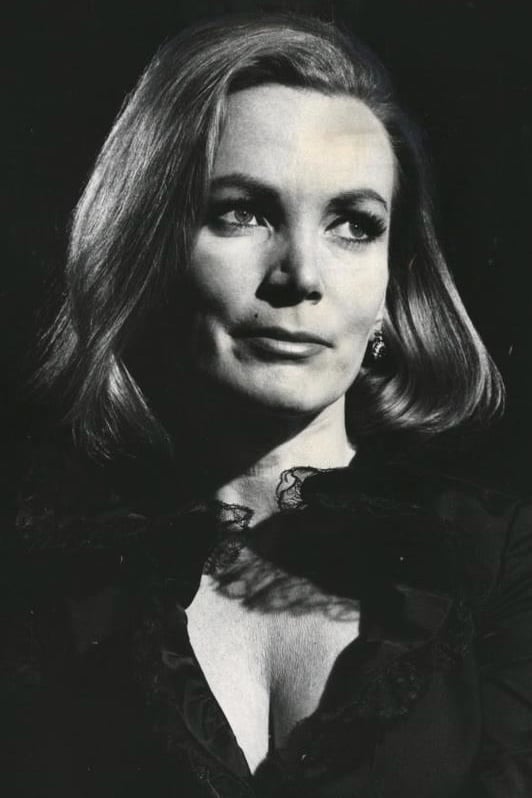 Фото Дельфи Лоуренс (Delphi Lawrence)