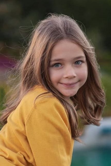 Фото Ниса София Аксонгур (Nisa Sofiya Aksongur)