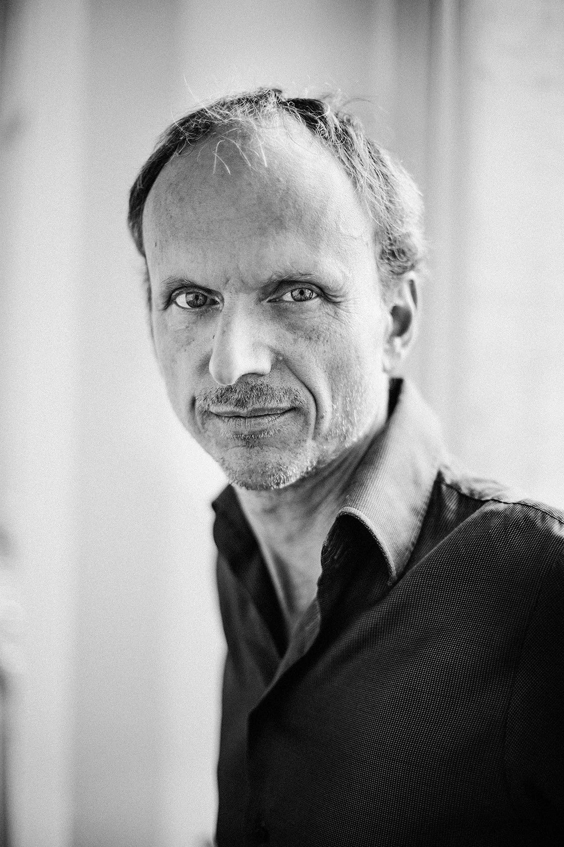 Фото  (Julian Rosefeldt)