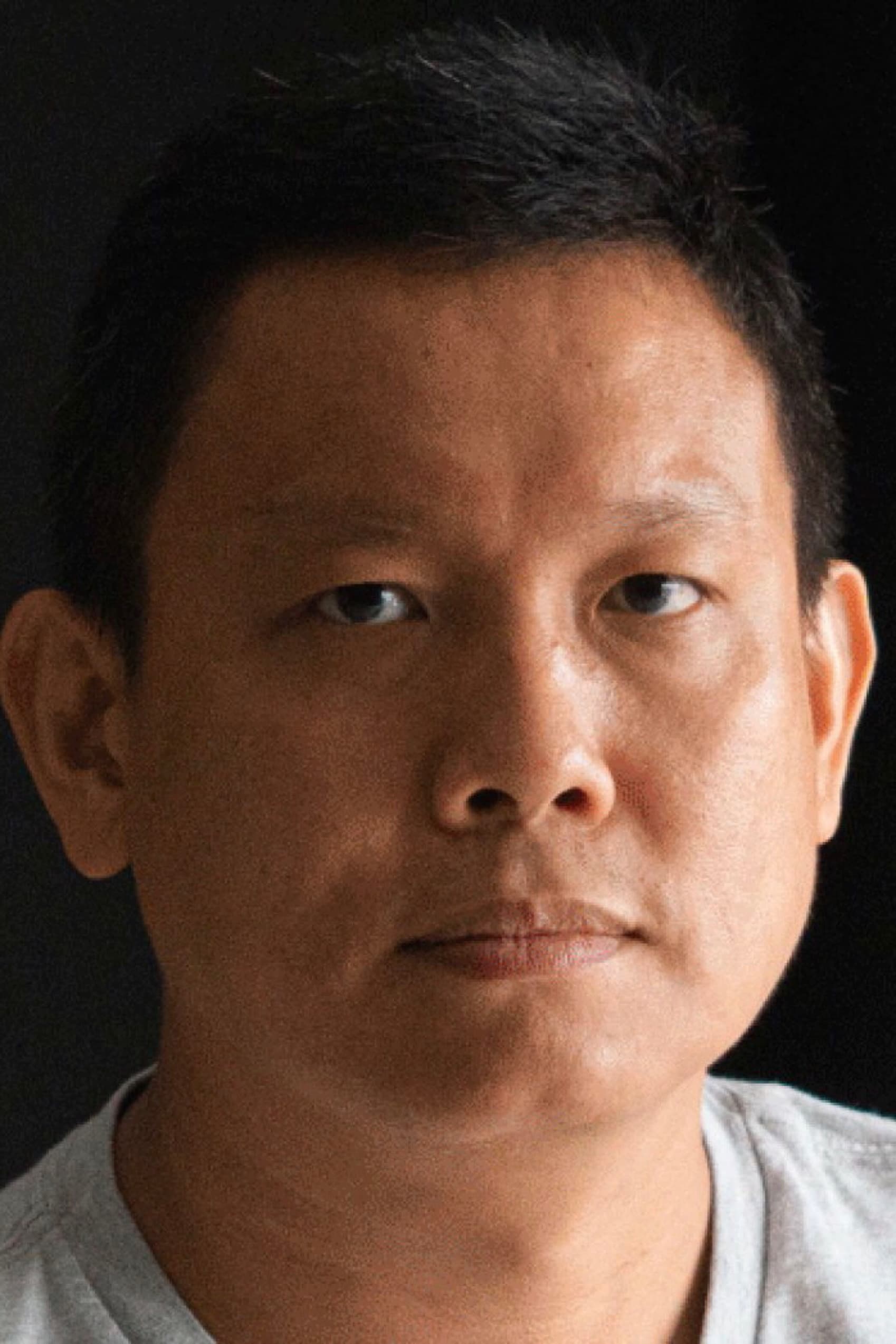 Фото Сакда Кеубуади (Sakda Kaewbuadee)