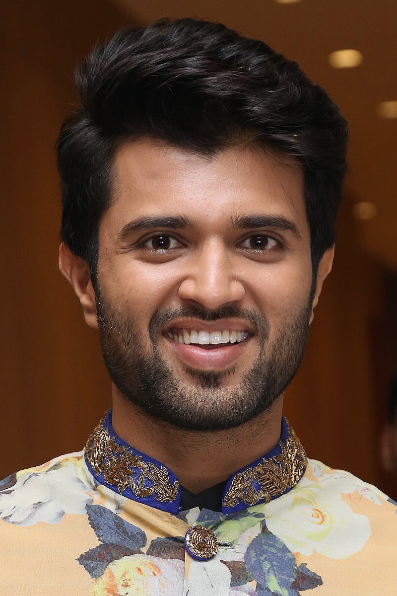 Фото  (Vijay Deverakonda)