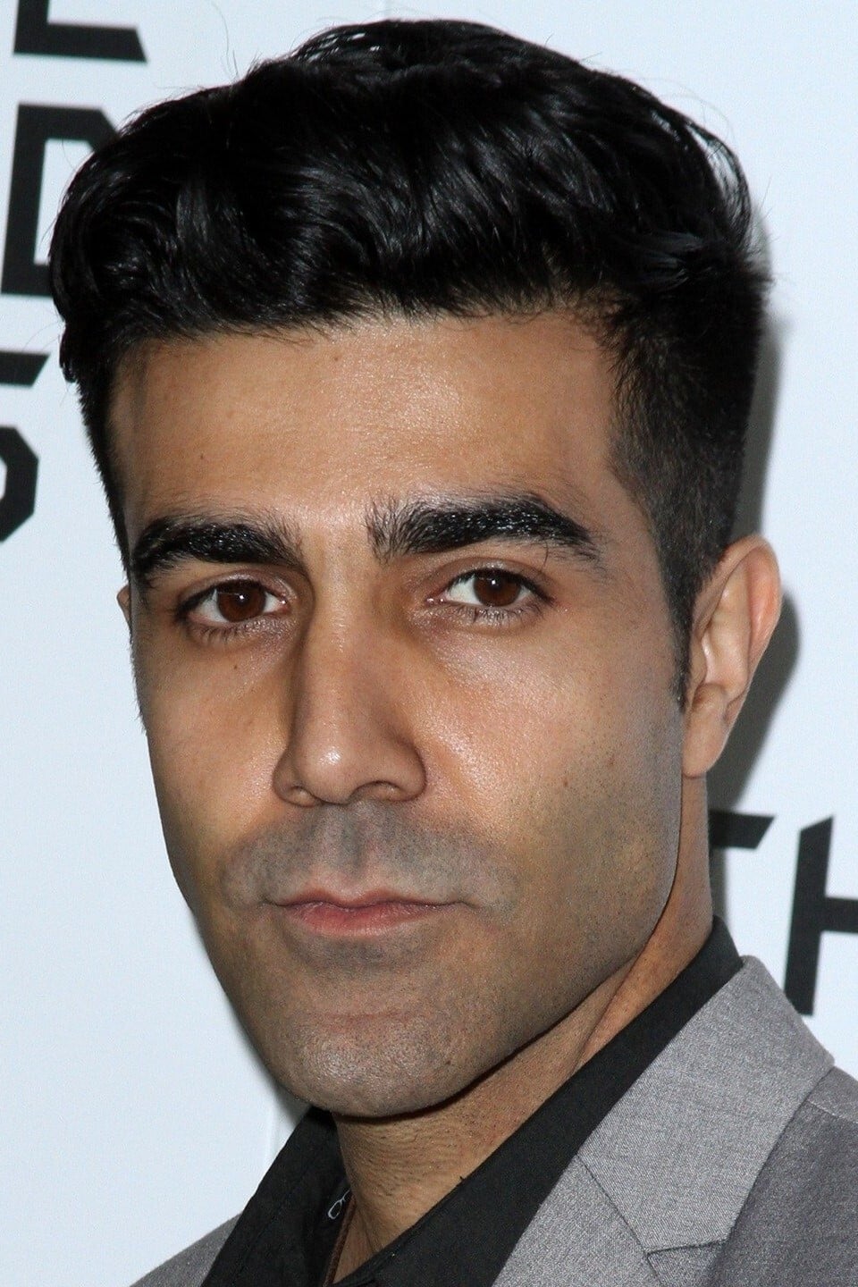 Фото Бобби Надери (Bobby Naderi)