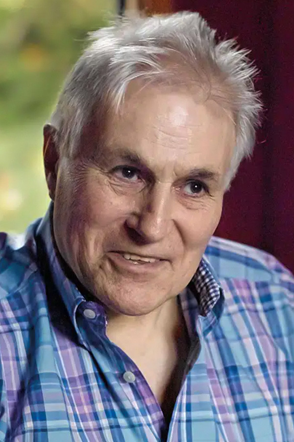 Фото  (David Brodie)